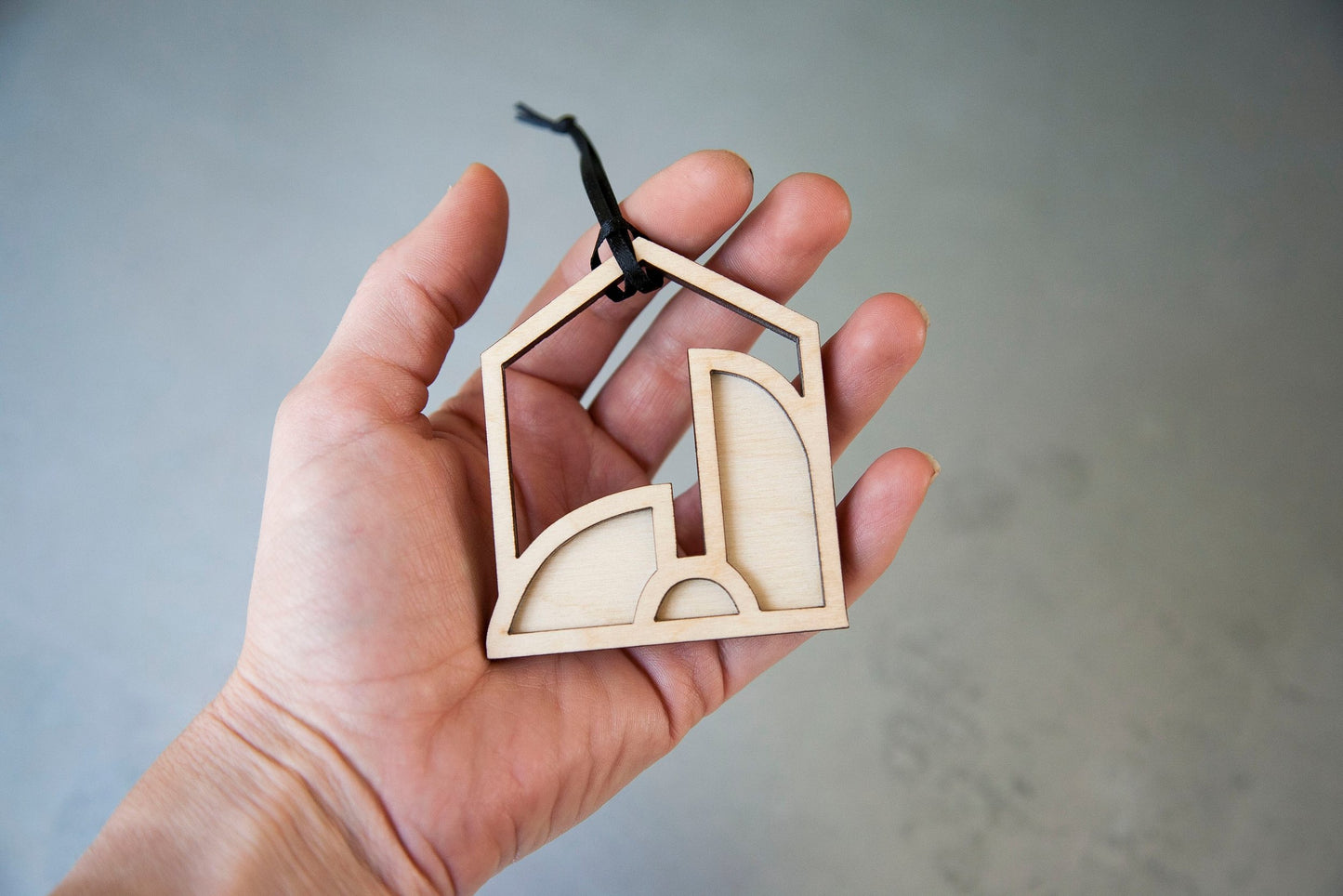 Szklo Modern Nativity Ornament© - Birch Wood