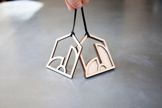 Szklo Modern Nativity Ornament© - Birch Wood