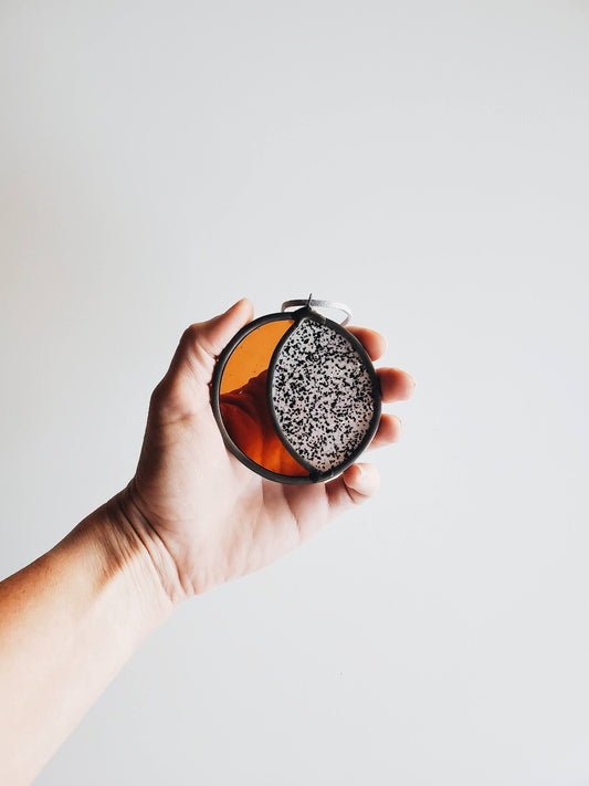 Mini Moon - Amber & Speckled Black and White