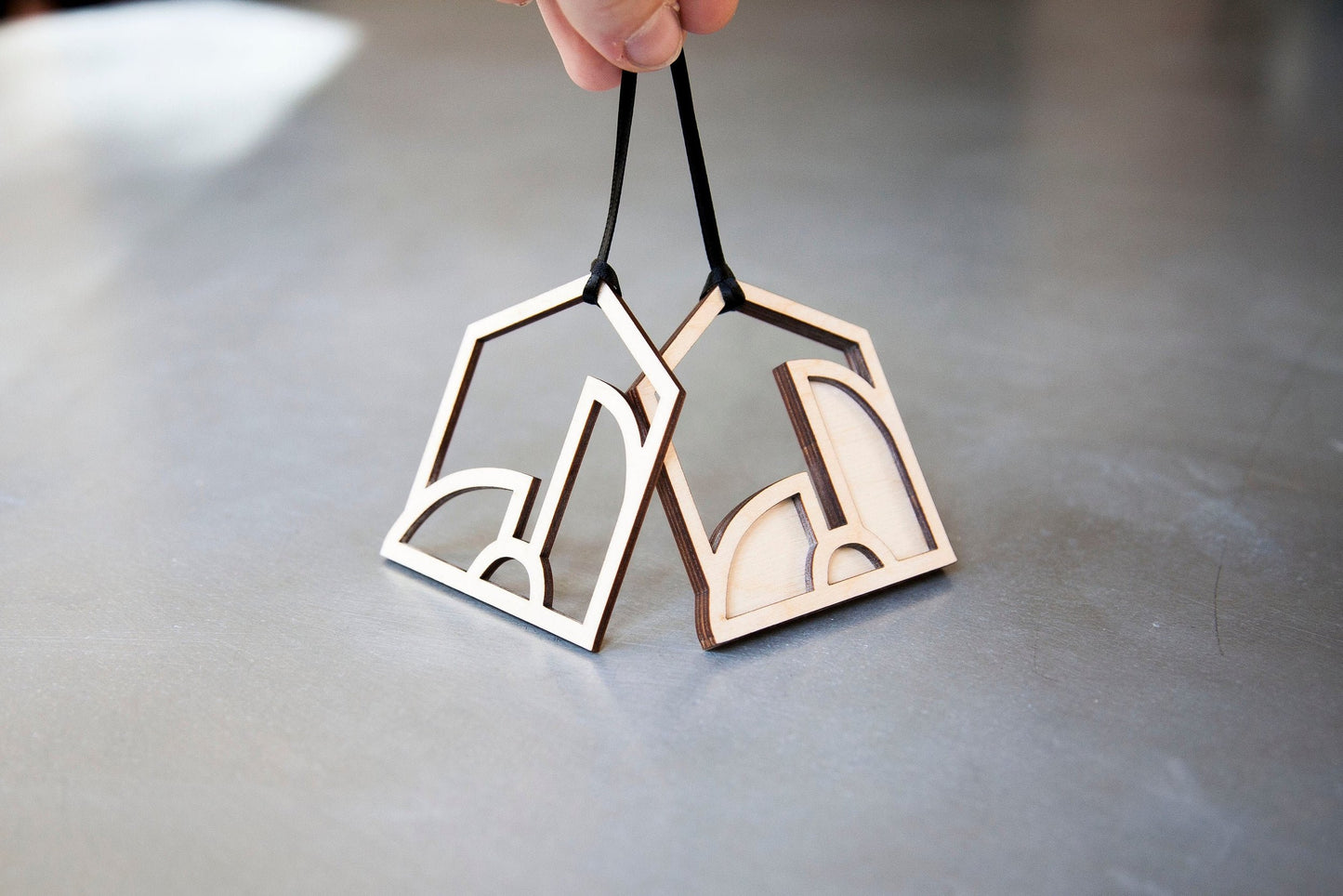 Szklo Modern Nativity Ornament© - Birch Wood